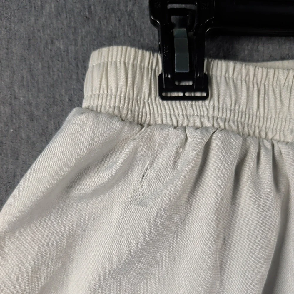 Gesean Running Shorts Sz Large White Blk Built In Compression Back Zipper Pocket